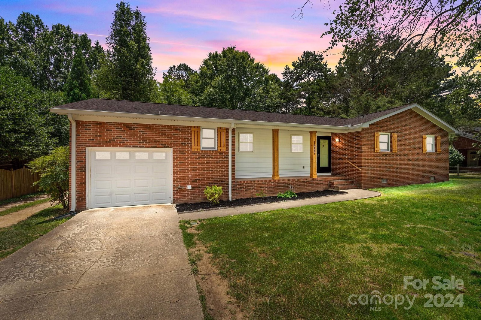 Property image 1 at 1507 Statesville Boulevard, Salisbury, NC 28144