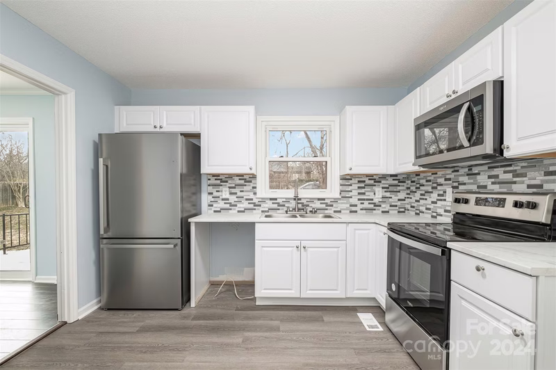 Property image 4 at 3406 Union Road, Gastonia, NC 28056
