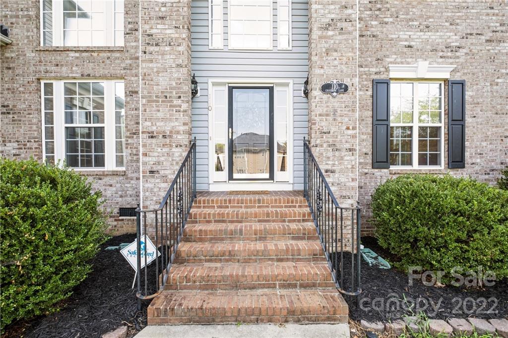 Property image 5 of 110 Crossbow Lane in Morrison Cove, Mooresville, NC 28117