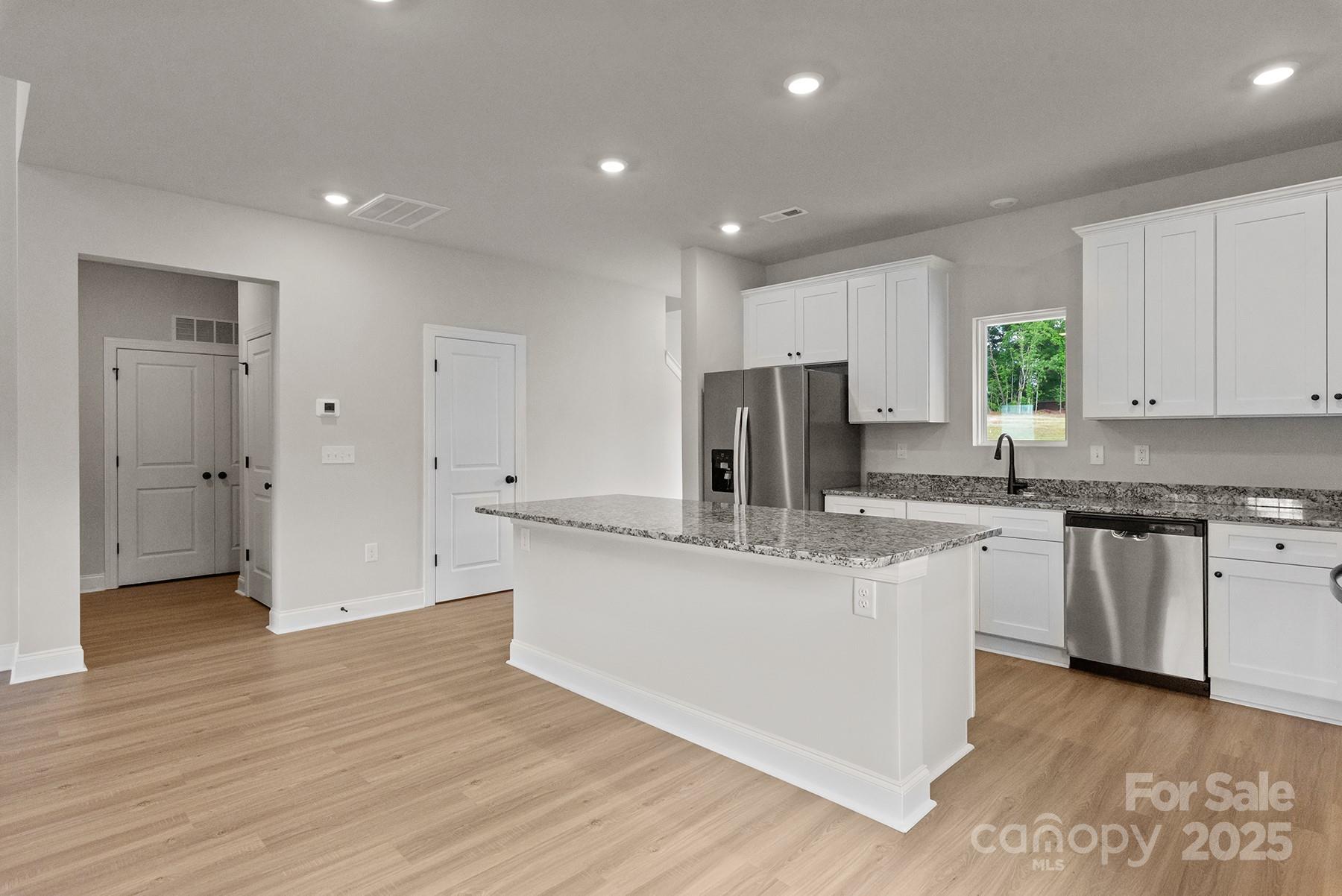 Property image 4 of 3468 Saddlebred Drive in Stagecoach Station, Gastonia, NC 28052