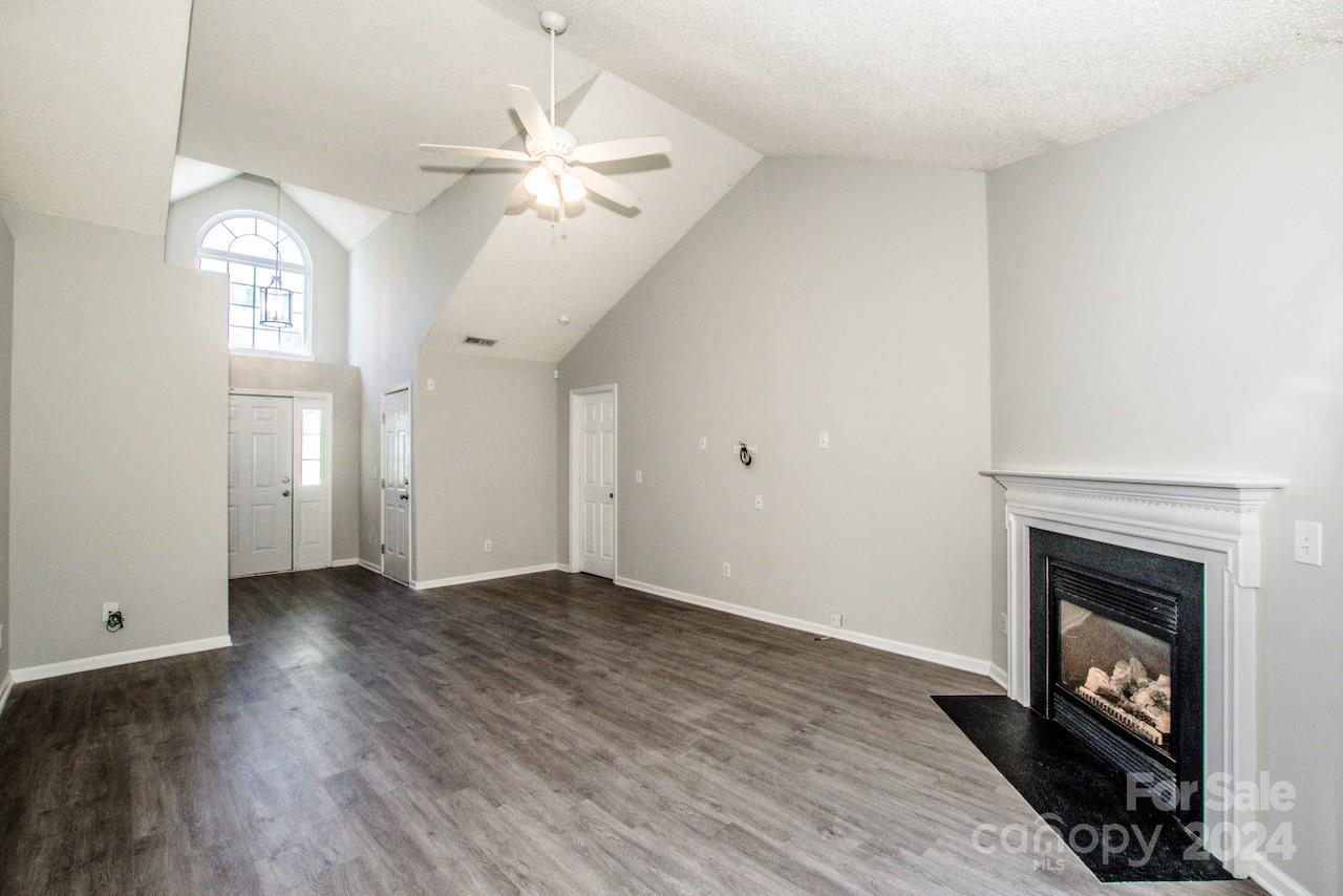 Property image 4 of 14322 Chenault Drive in Covington, Huntersville, NC 28078