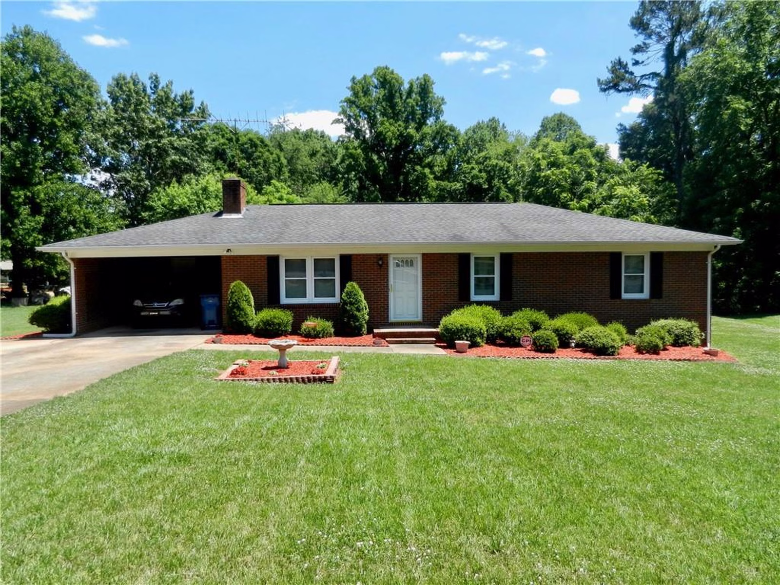 Property image 1 at 1744 Hamilton Street, Hickory, NC 28602