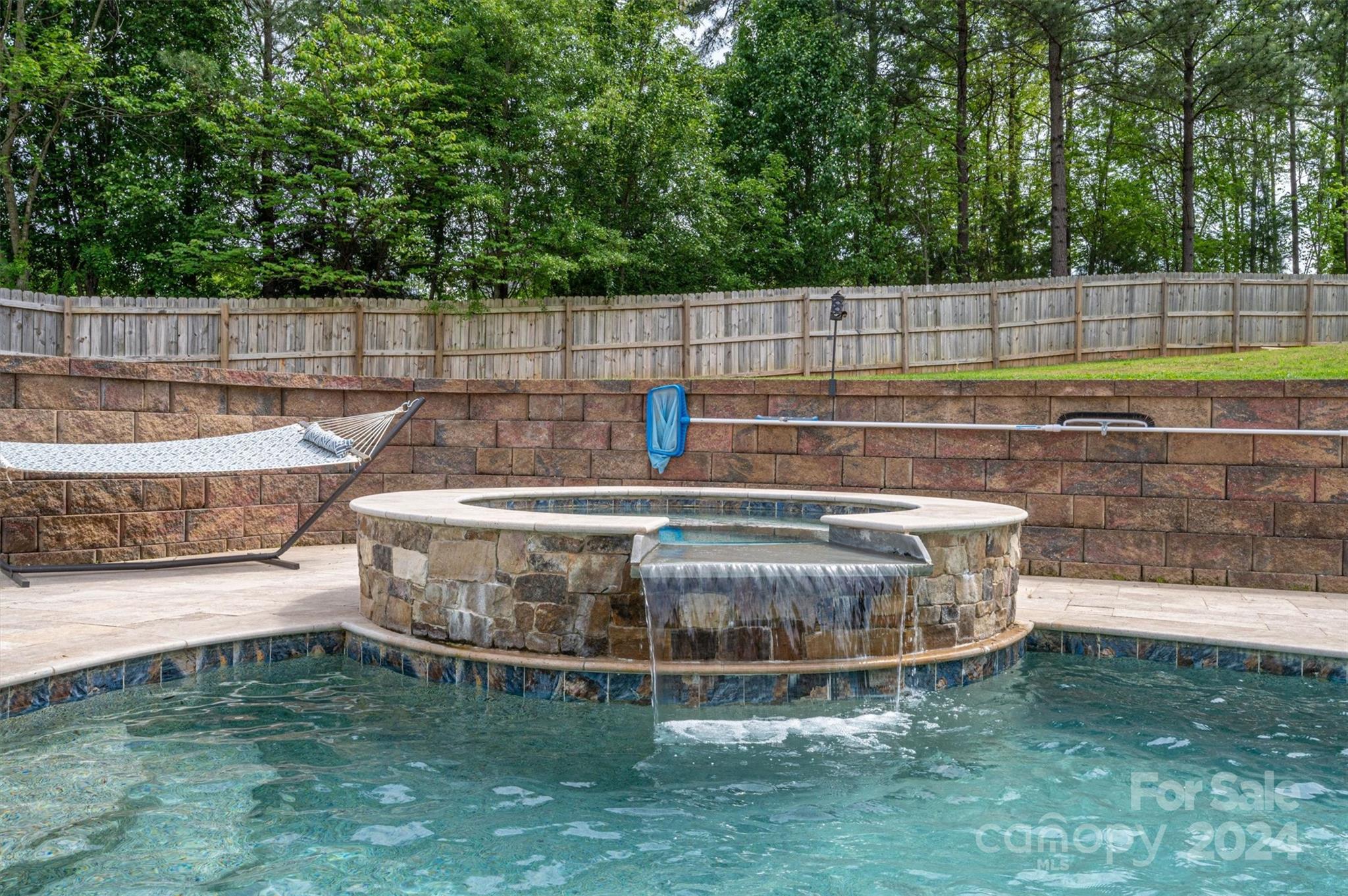 Property image 4 of 725 Heddington Court in Rosegate, Gastonia, NC 28056