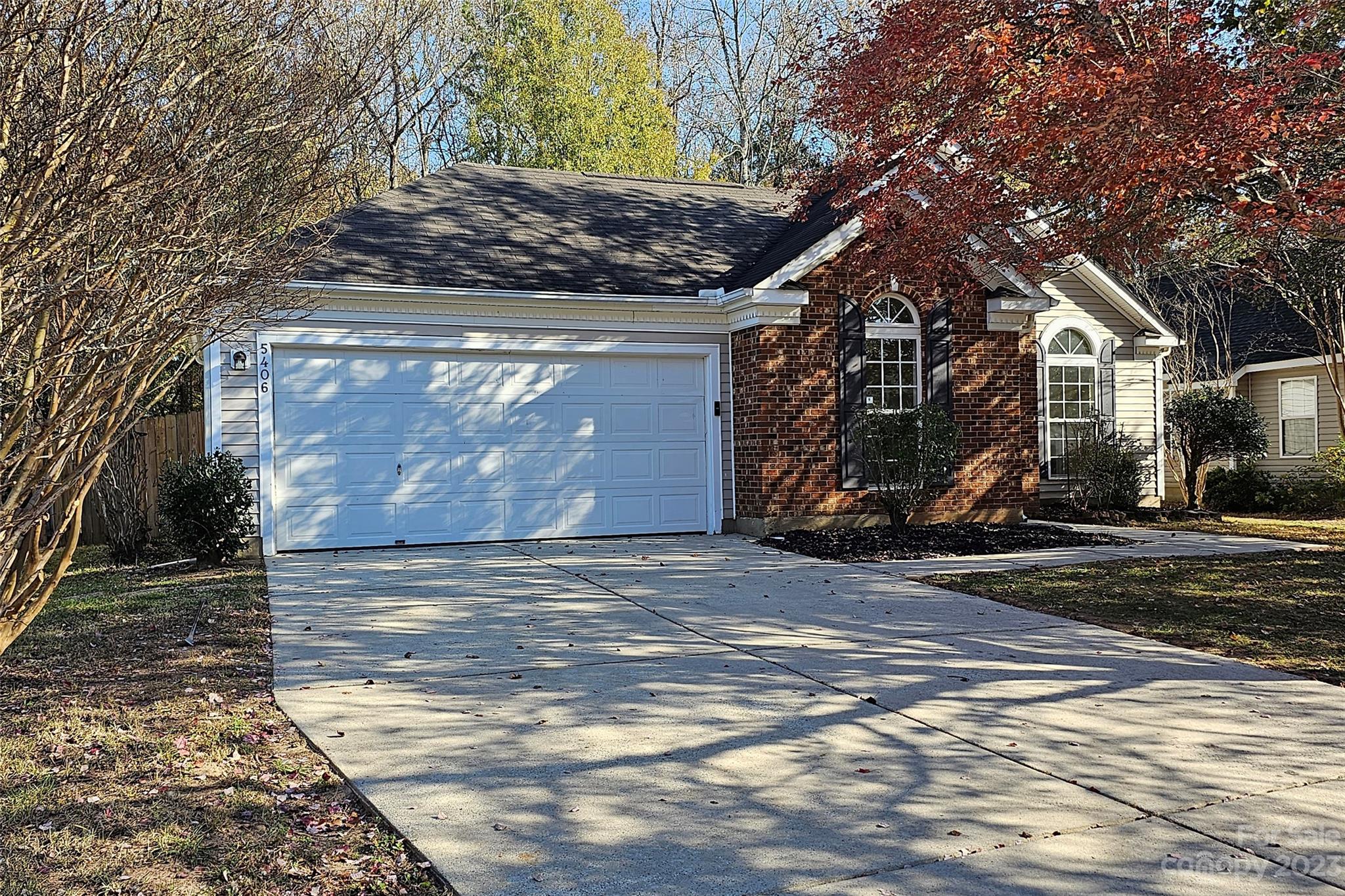 Property image 3 of 5406 Starflower Drive in Turtle Rock, Charlotte, NC 28215