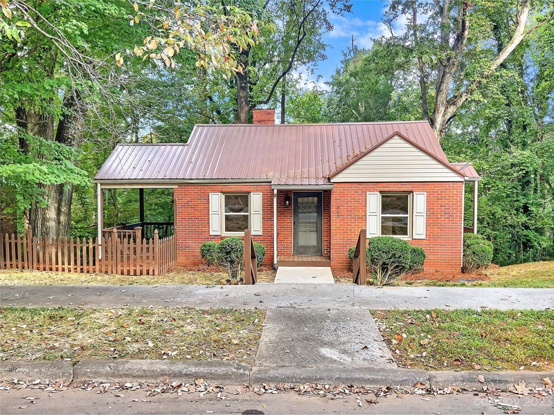 395 Westwood Drive