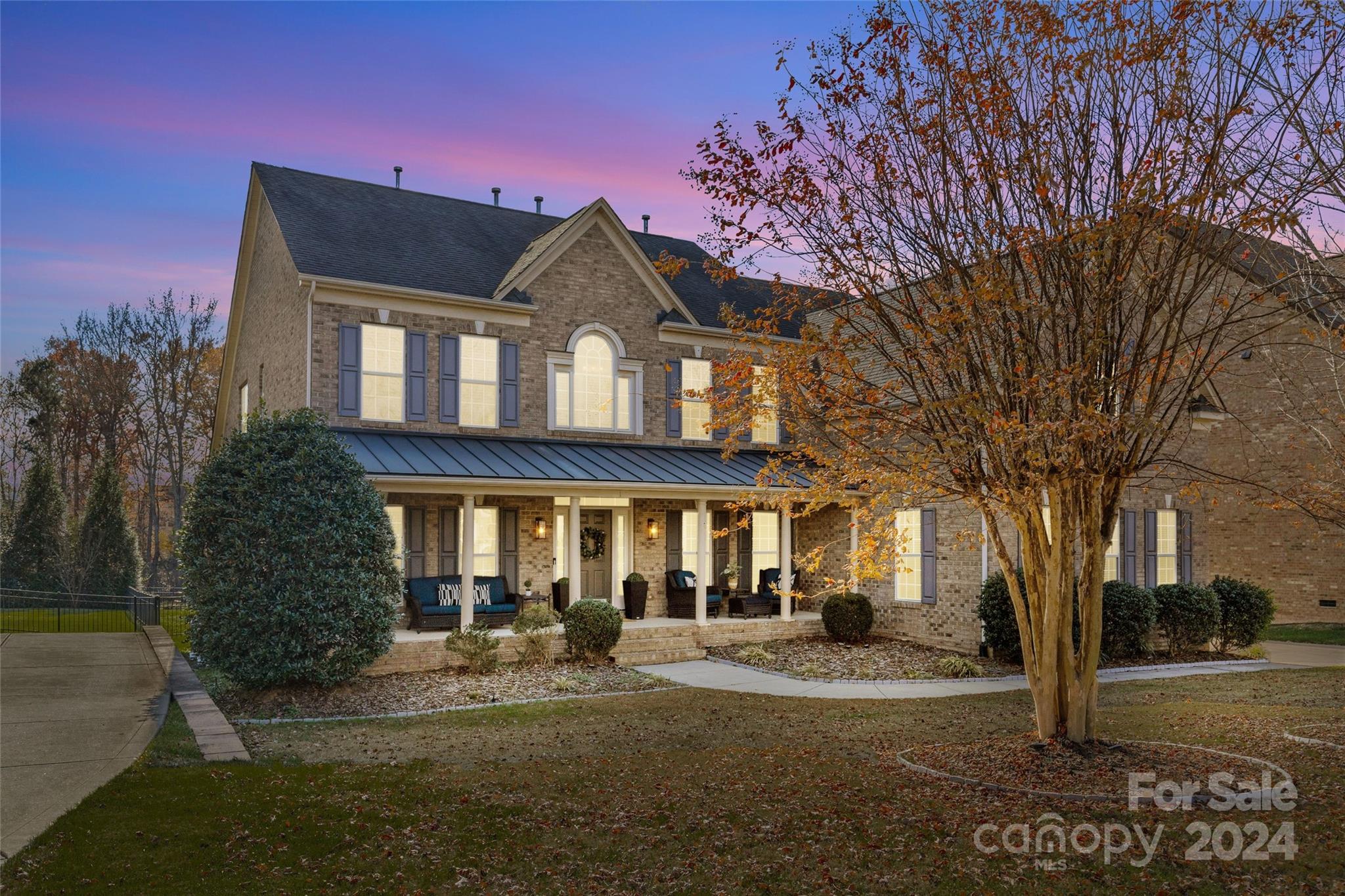 Property image 2 of 1115 Crooked River Drive in Weddington Trace, Waxhaw, NC 28173