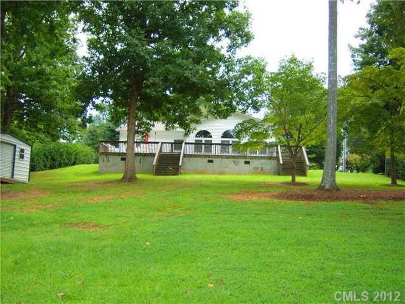 Property image 2 at 4917 Vagabond Lane, Sherrills Ford, NC 28673