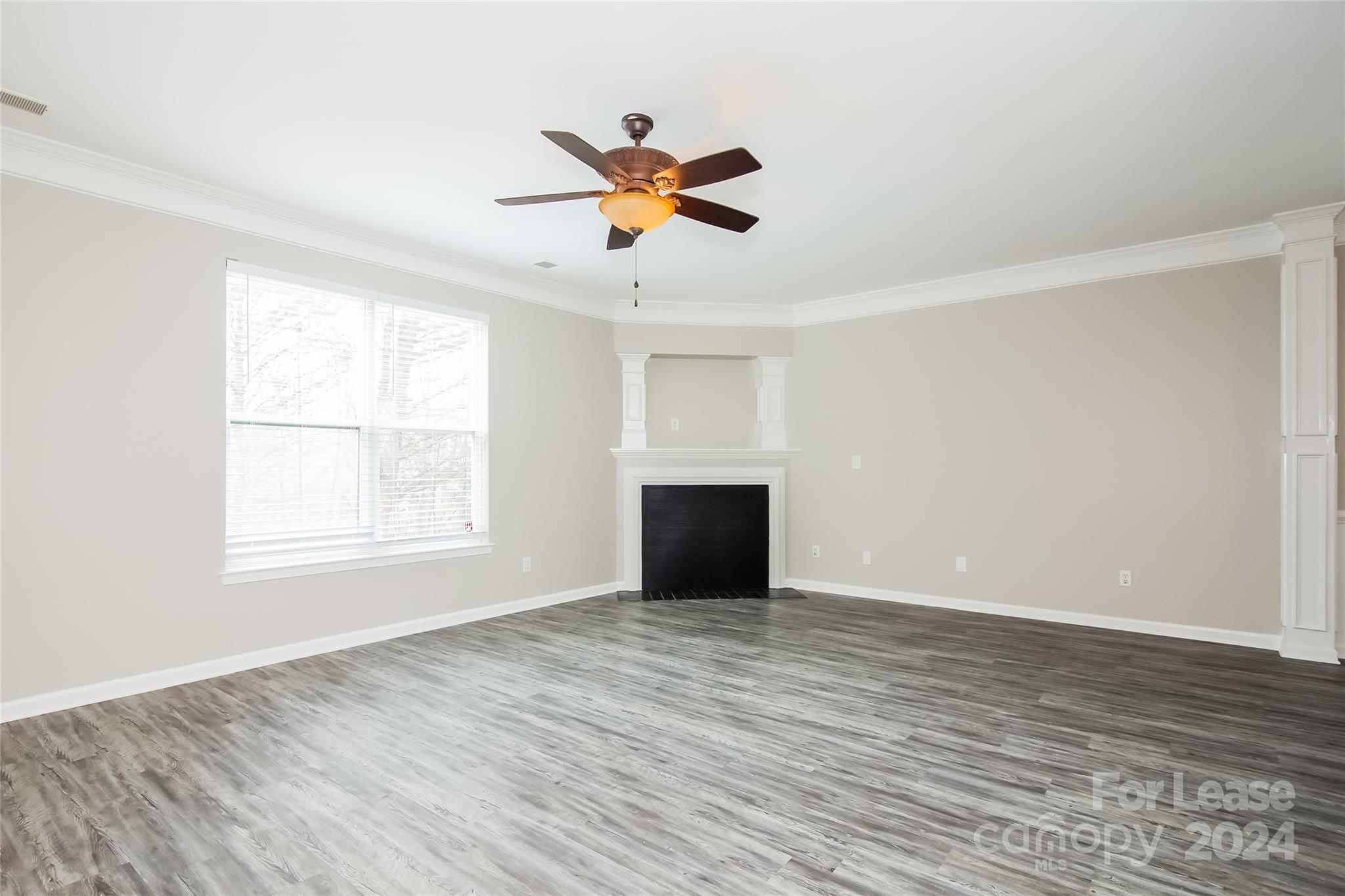 Property image 3 of 3848 Broadwater Court in Catawba Hills, Gastonia, NC 28056