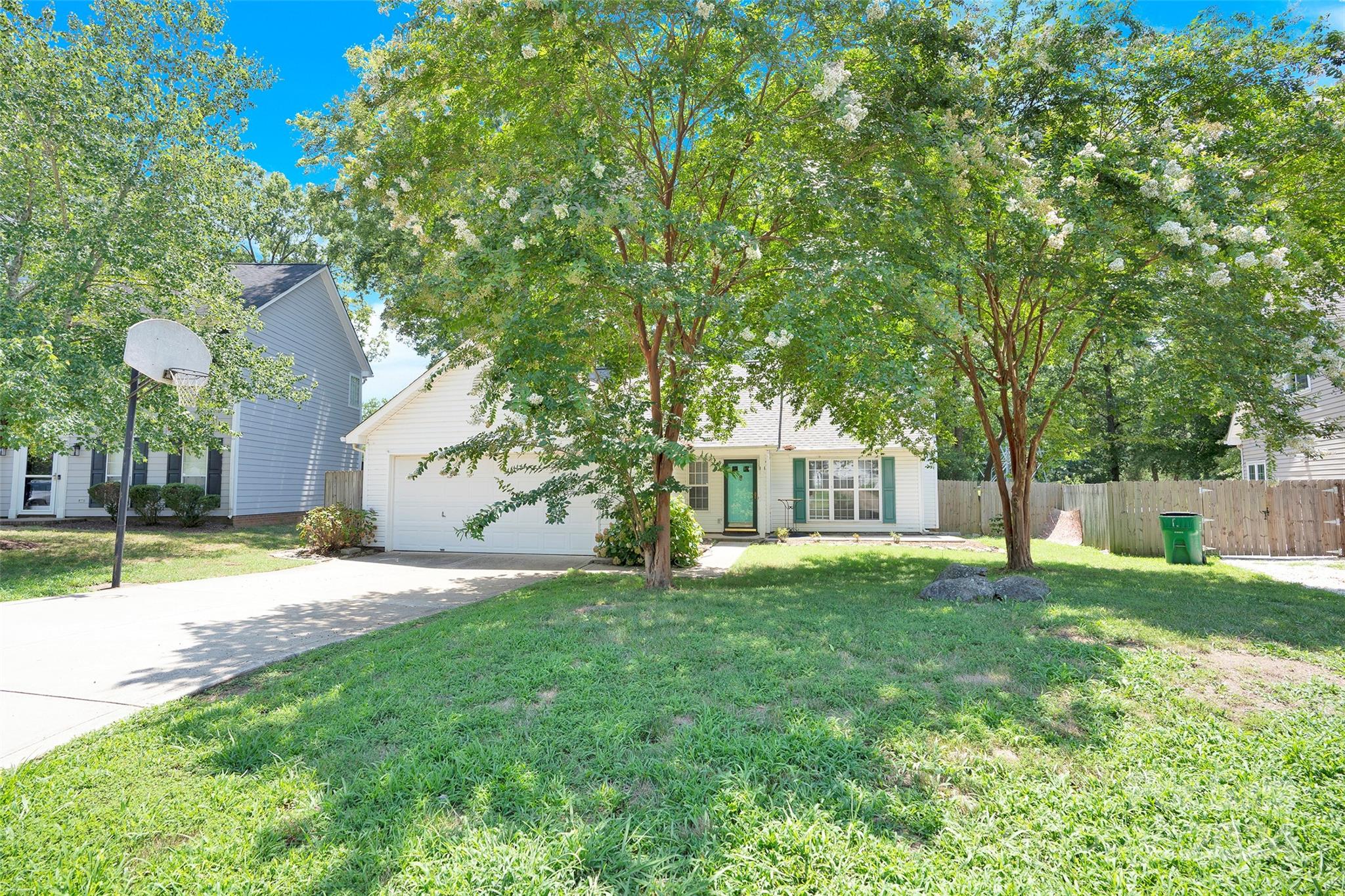 Property image 2 of 6236 Old Corral Street in Southpoint, Charlotte, NC 28277
