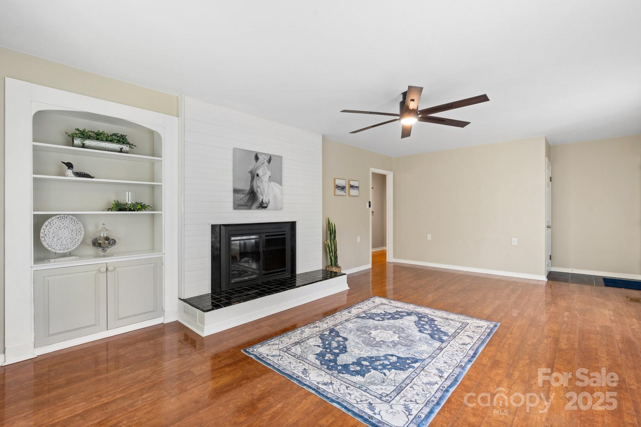 Property image 4 of 220 Pinehurst Lane in Dogwood Hills, Newton, NC 28658