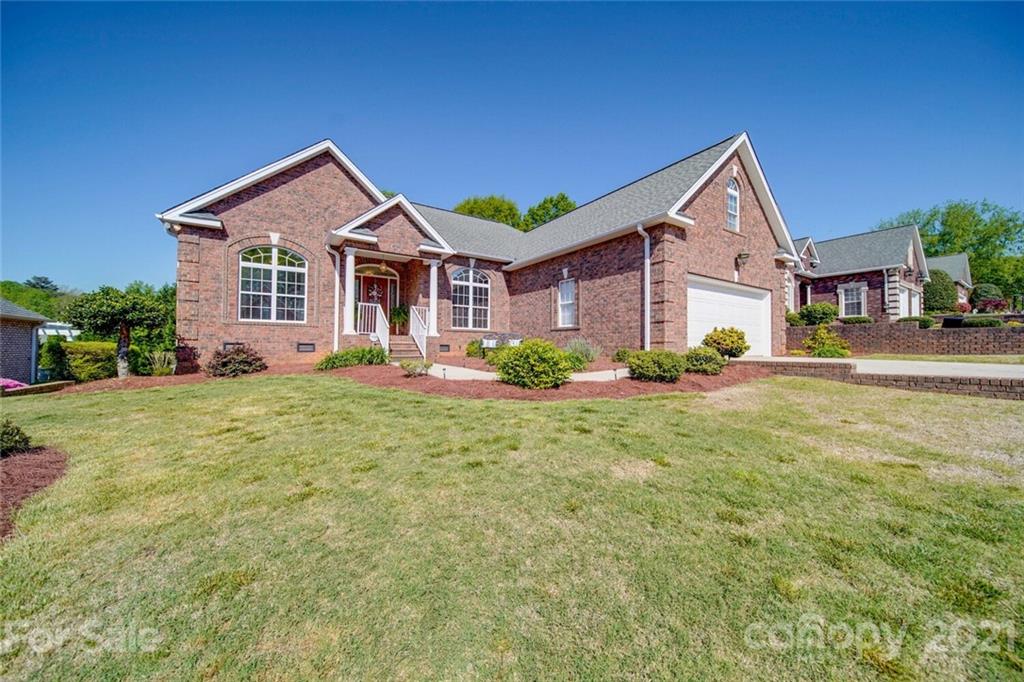 Property image 2 of 413 Spyglass Hill Place in Crescent Golf and Country Club, Salisbury, NC 28144