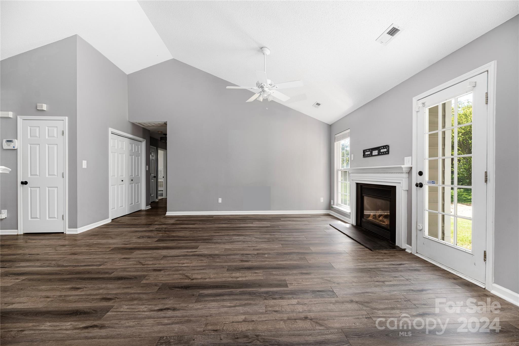 Property image 3 of 12508 Cumberland Crest Drive in Covington, Huntersville, NC 28078