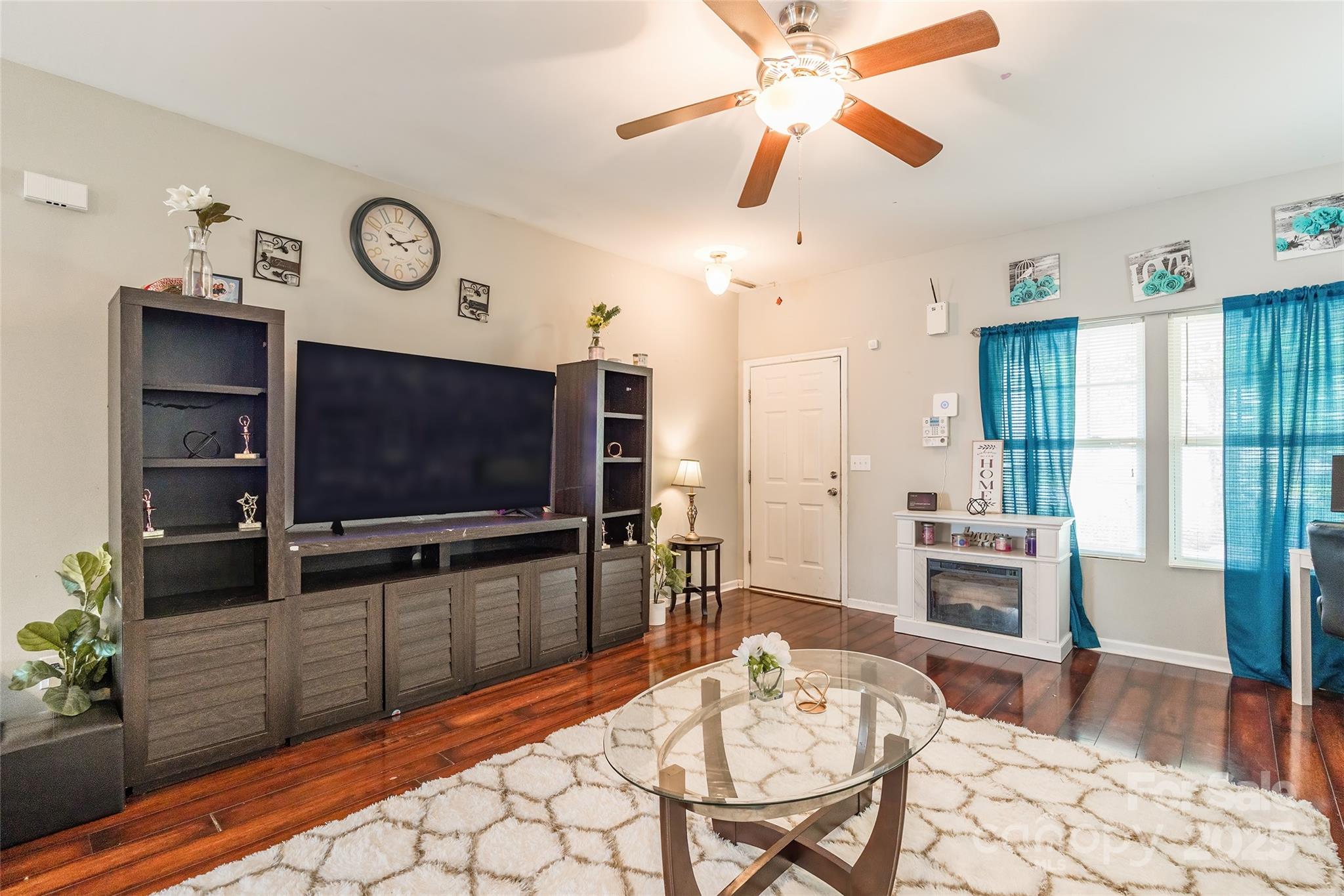 Property image 5 of 693 Carybrook Court in Hunter Park, York, SC 29745