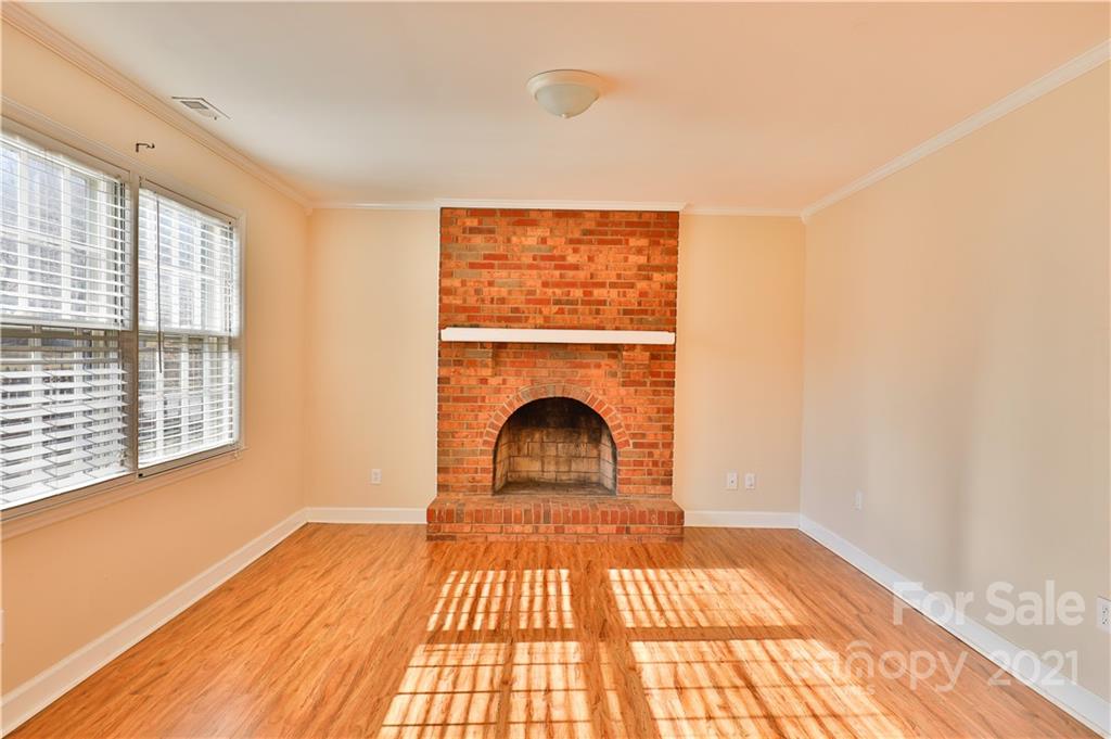Property image 5 of 2301 Amity Avenue in Sedgefield, Gastonia, NC 28054