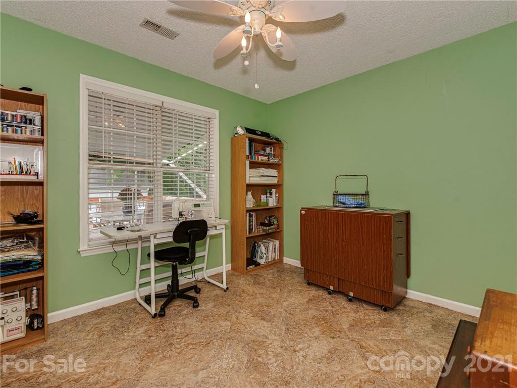 Property image 4 of 5201 Swedish Ivy Lane in Clover Bend, Monroe, NC 28110