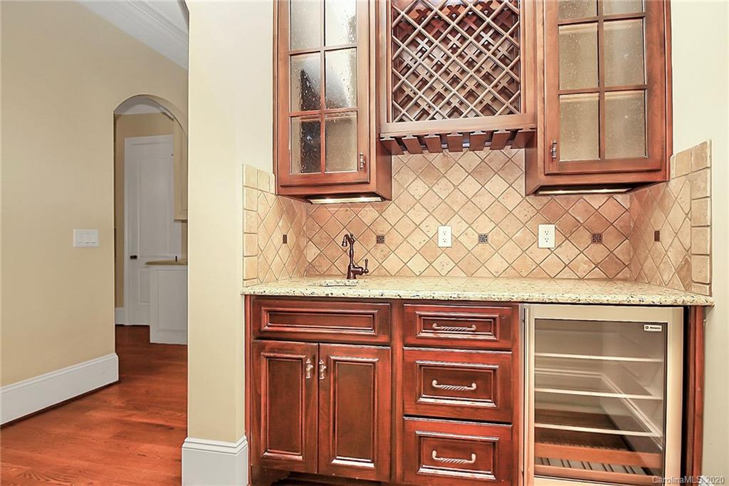Property image 5 of 723 Beauhaven Lane in Chatelaine, Waxhaw, NC 28173