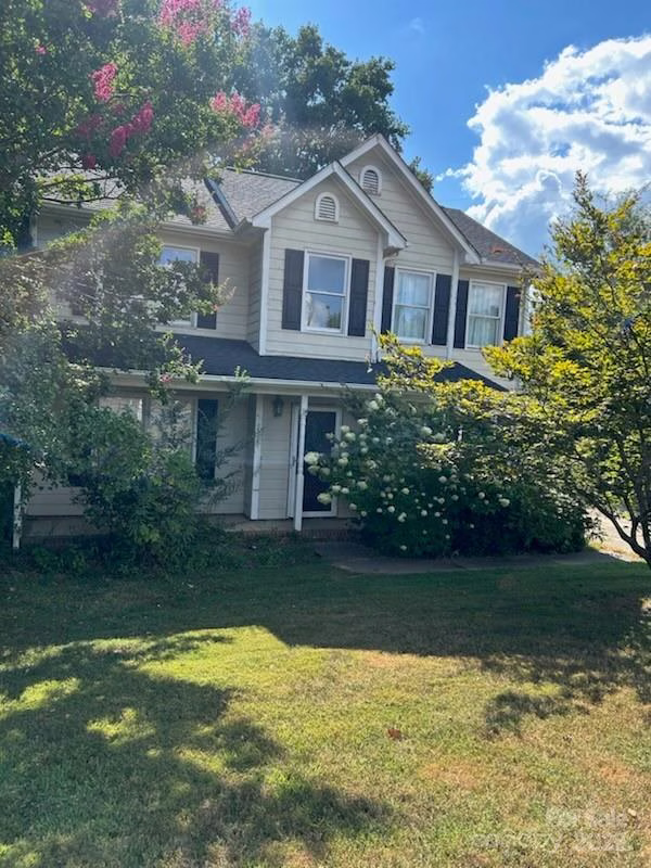 577 Tryon Place