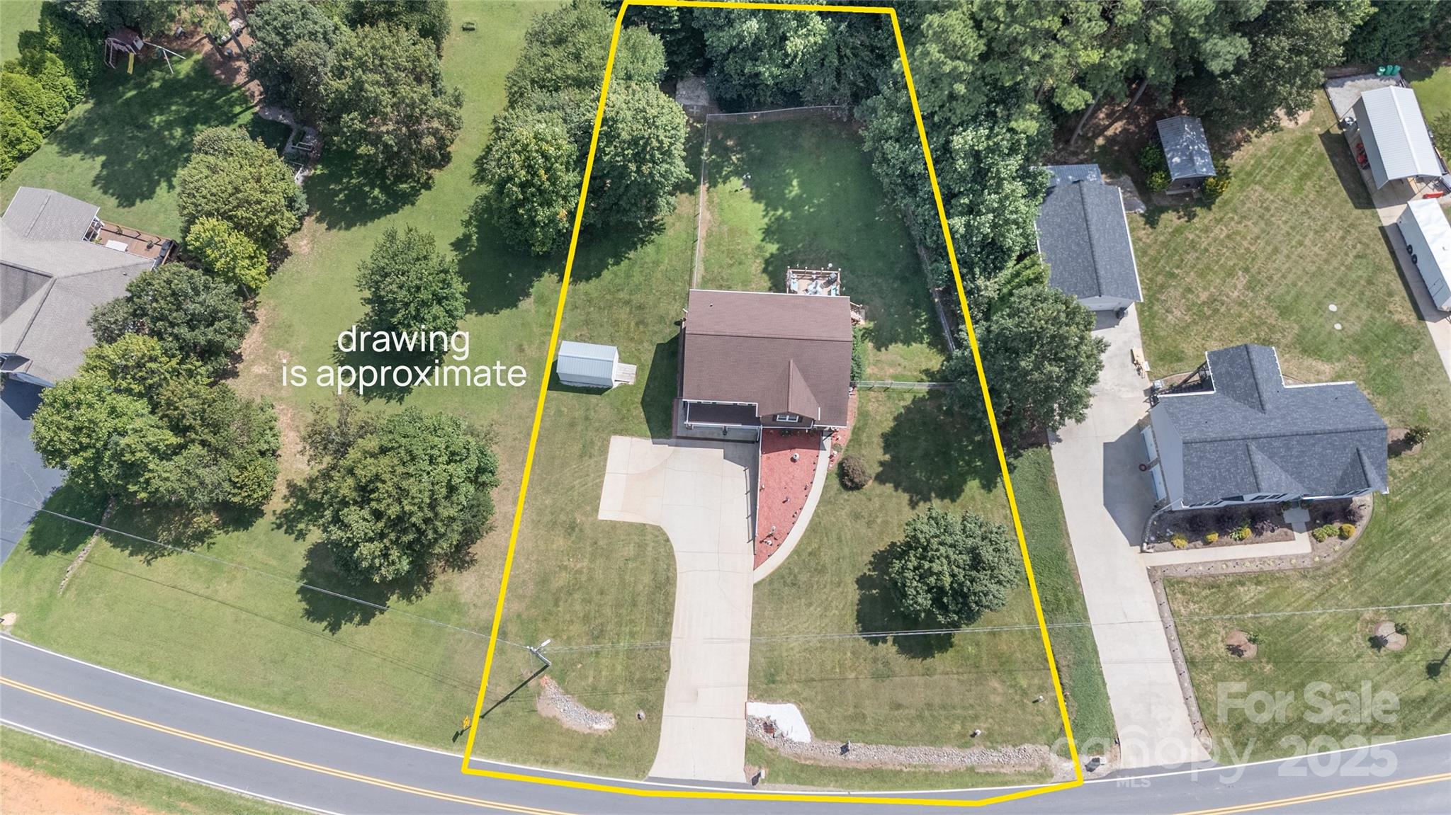 Property image 2 of 3111 Dry Ponds Road in Doe Run, Granite Falls, NC 28630