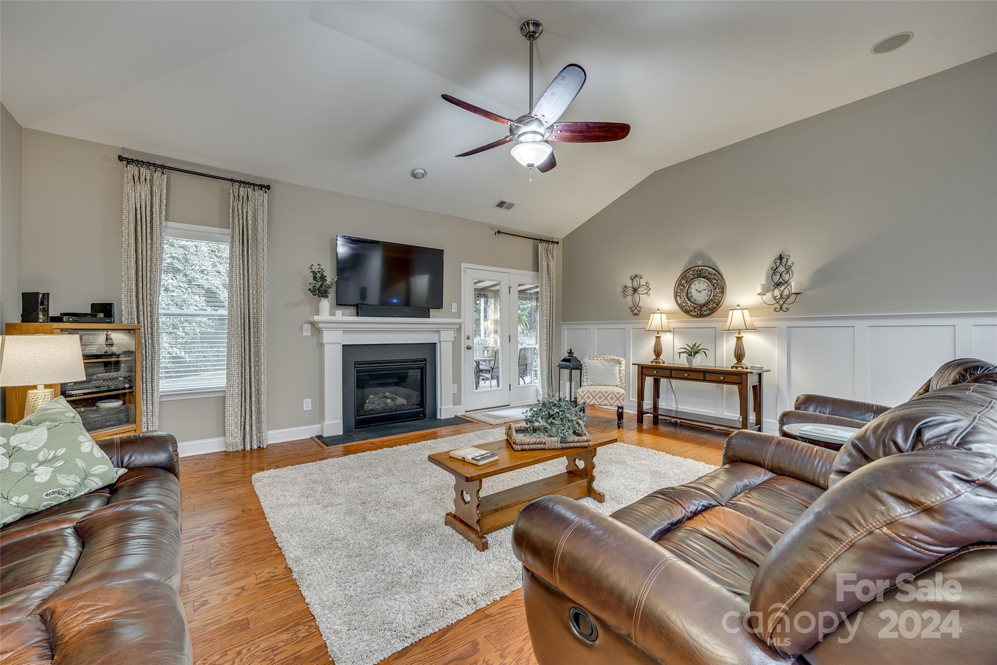 Property image 5 of 2206 Madeira Circle in Tuscany, Waxhaw, NC 28173
