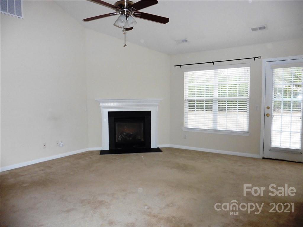 Property image 3 of 14311 Old Dobbin Drive in Covington, Huntersville, NC 28078