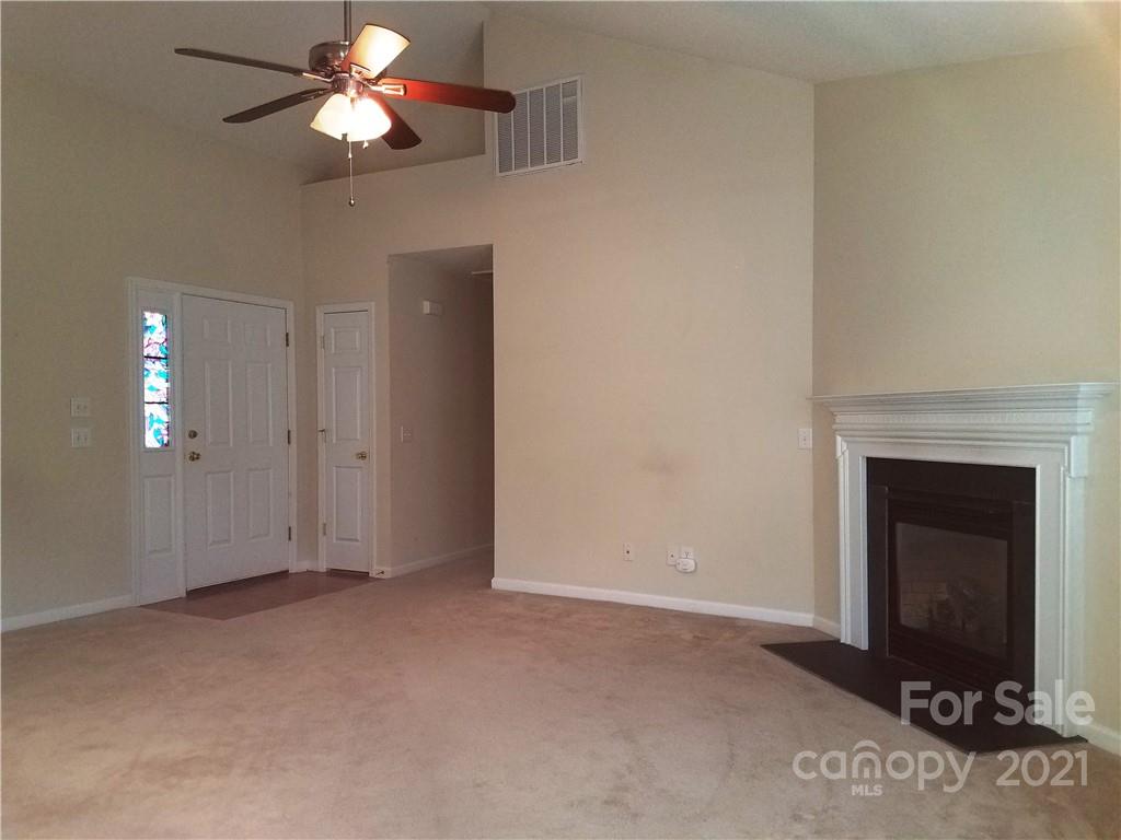 Property image 4 of 14311 Old Dobbin Drive in Covington, Huntersville, NC 28078