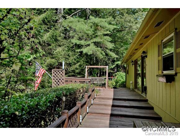 Property image 2 of 27 Kentwood Lane in Blue Ridge Overlook, Pisgah Forest, NC 28768