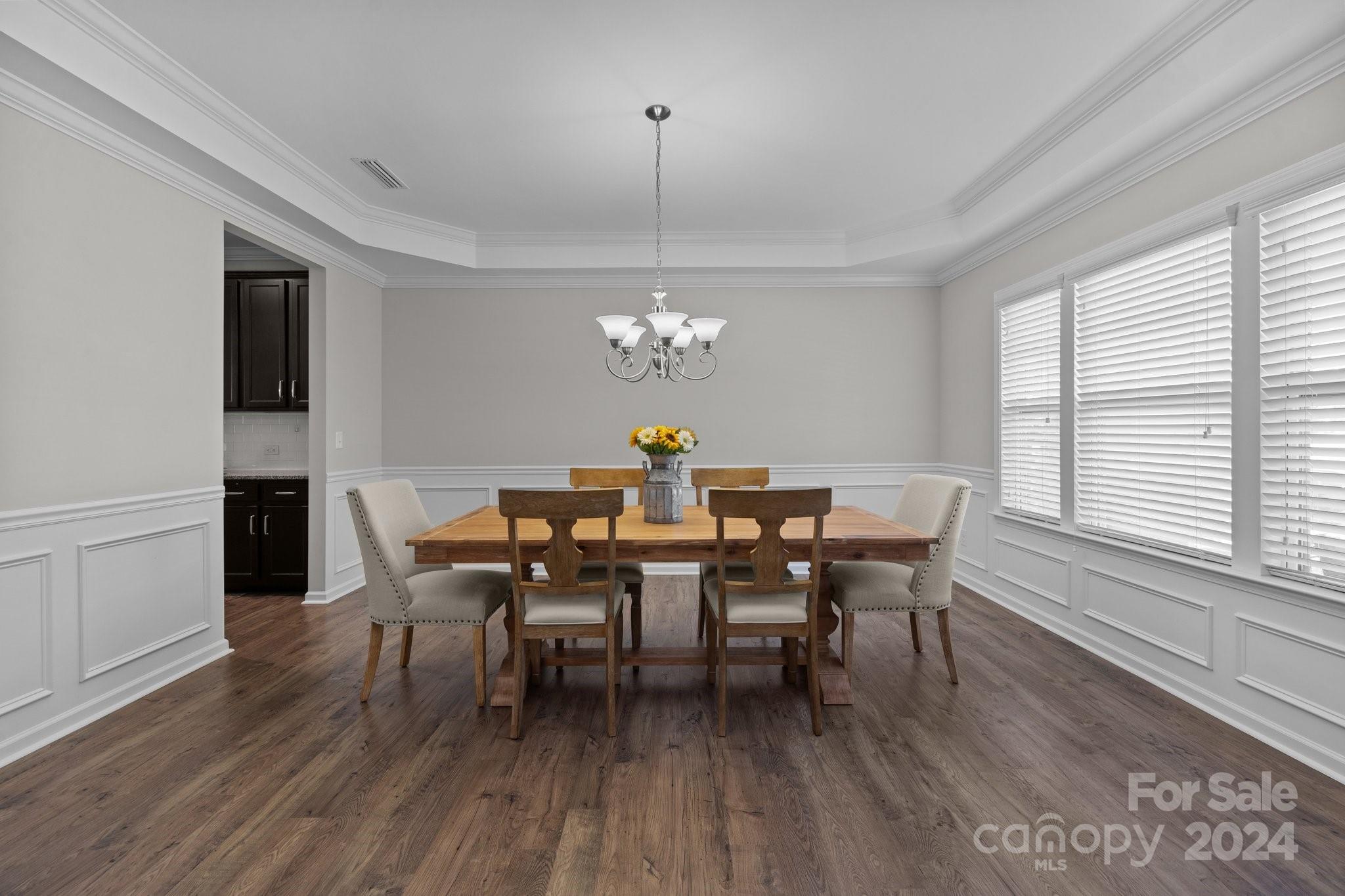 Property image 4 of 5014 Stonehill Lane in Chestnut Place, Matthews, NC 28104