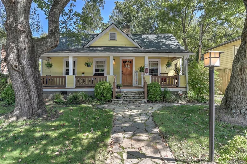 51 Furman Avenue