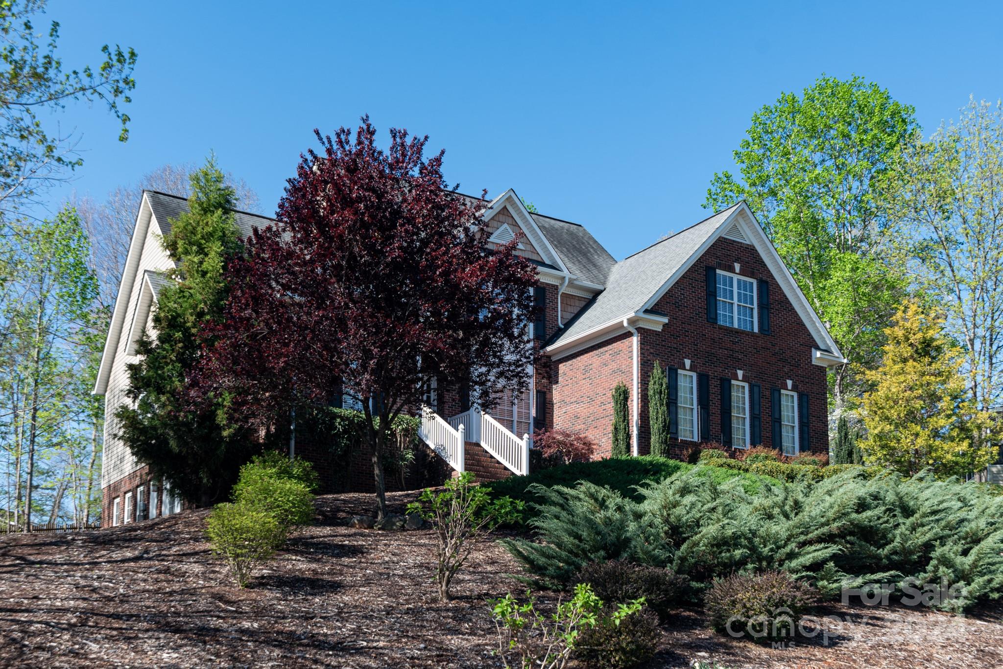 Property image 2 of 3960 Steve Ikerd Drive in Catawba Springs, Hickory, NC 28601