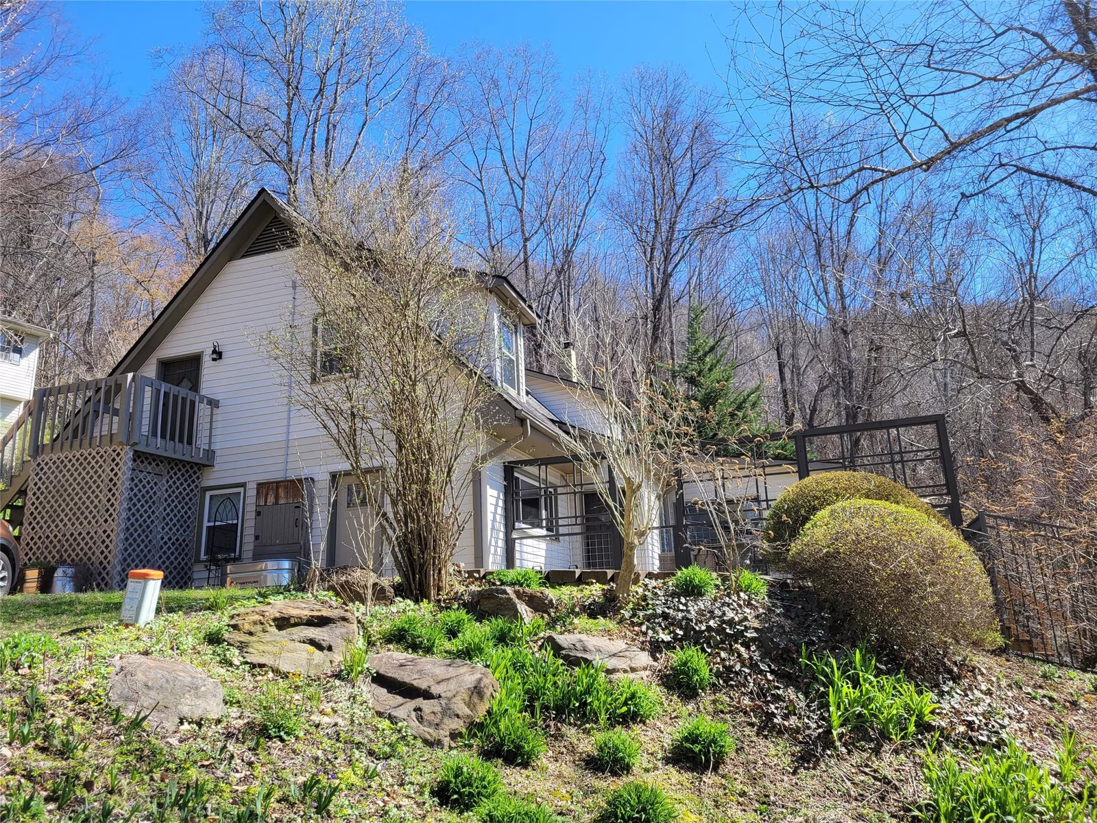Property image 1 at 55 Mountain Site Lane, Asheville, NC 28803