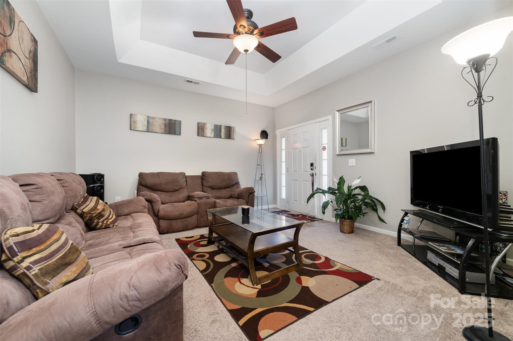 Property image 5 of 7012 Somerset Springs Drive in Somerset Springs, Charlotte, NC 28262