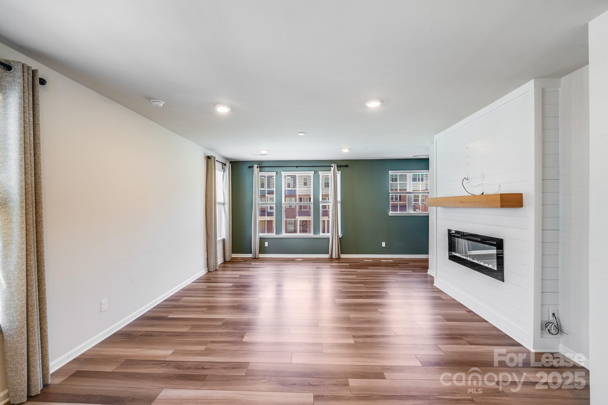 Property image 3 of 10013 Hemingway Place in Gatsby, Charlotte, NC 28227