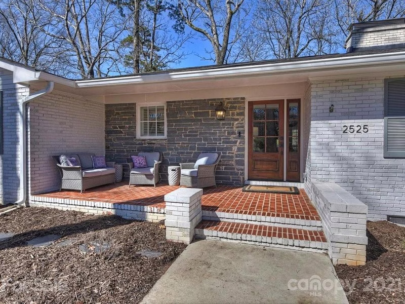 Property image 3 at 2525 Cloister Drive, Charlotte, NC 28211