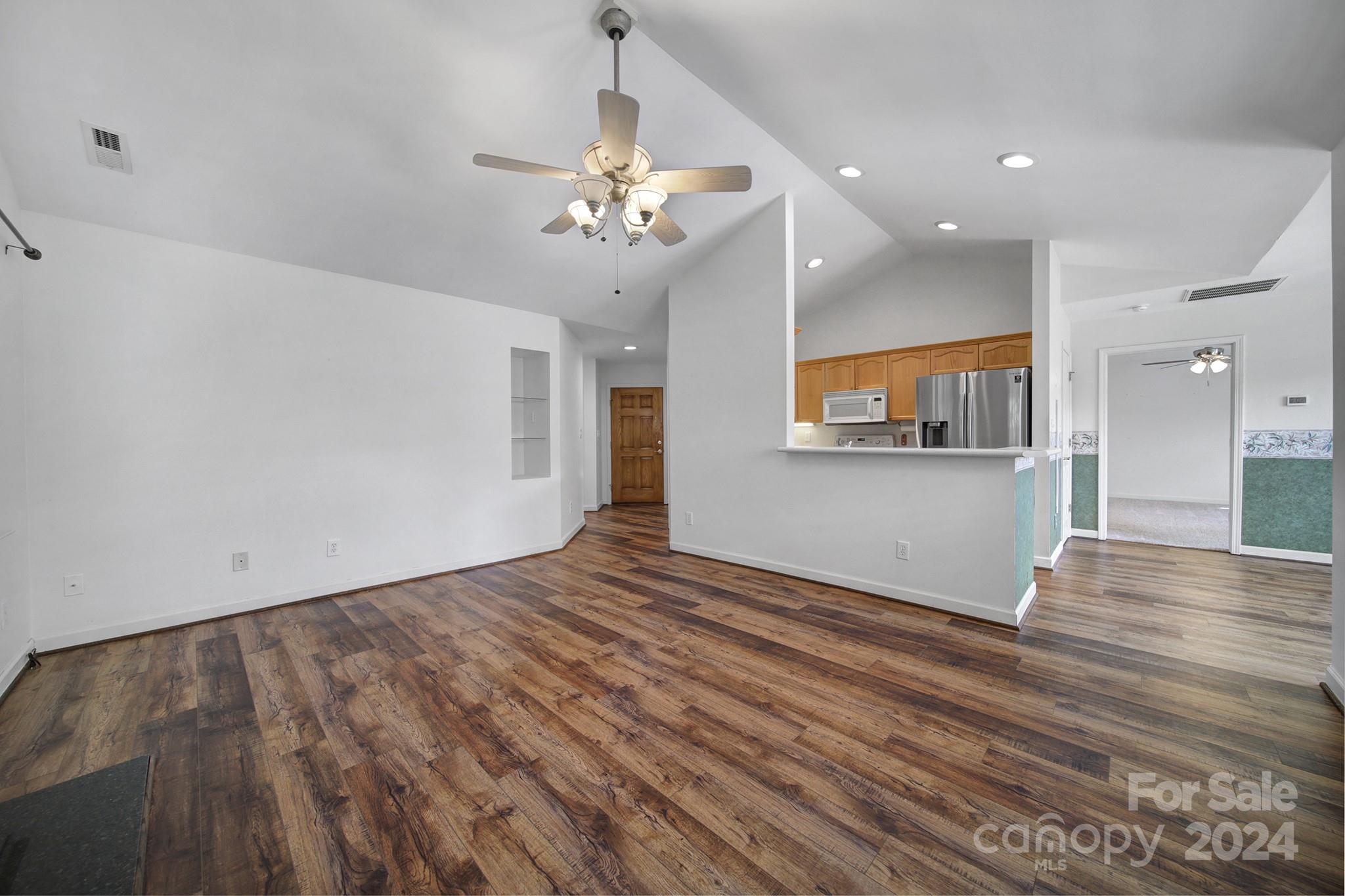 Property image 5 of 162 Ashwood Lane in The Villages at Oak Tree, Mooresville, NC 28117