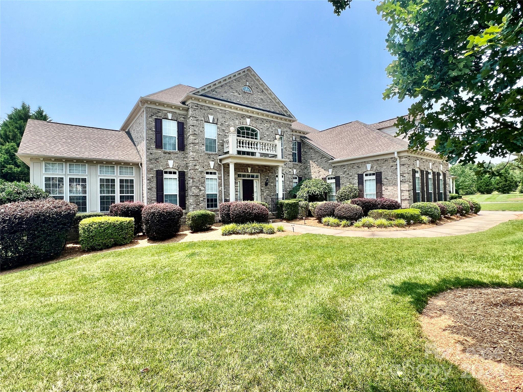 Property image 2 of 7403 Yellowhorn Trail in Weddington Trace, Waxhaw, NC 28173