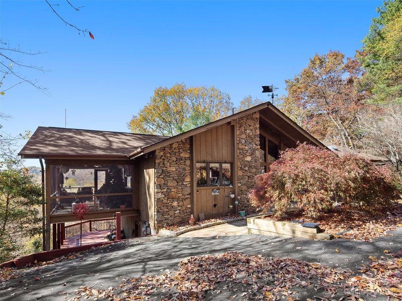 Property image 4 at 65 Mimosa Way, Hendersonville, NC 28739