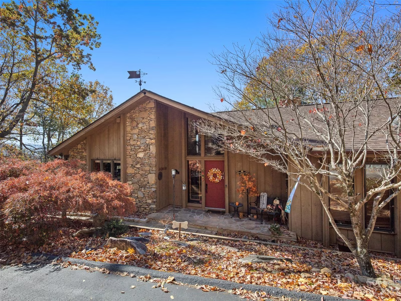 Property image 5 at 65 Mimosa Way, Hendersonville, NC 28739