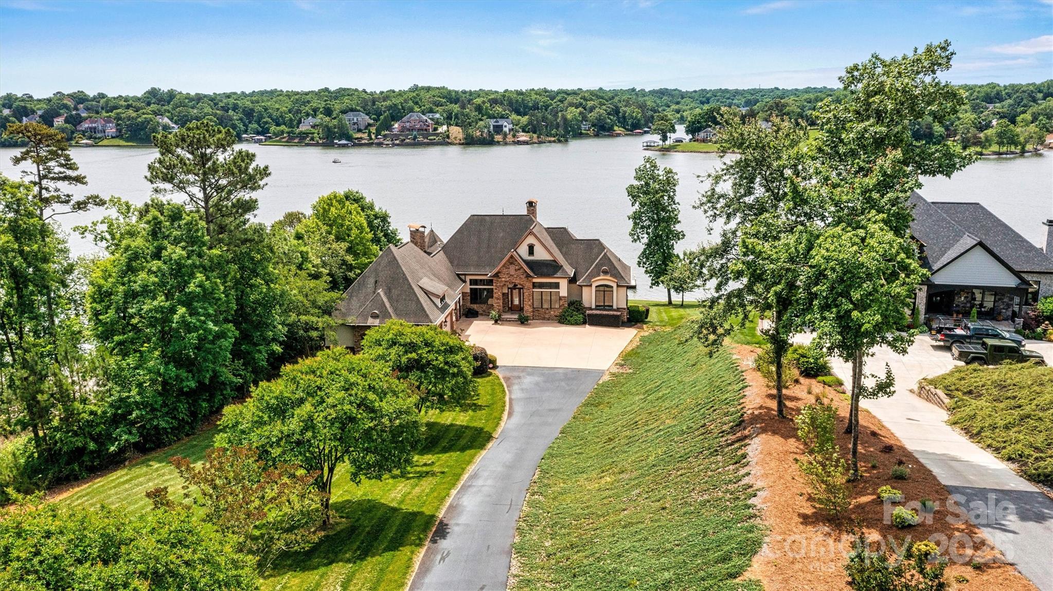 Property image 5 of 6205 Plantation Pointe Drive in Plantation Pointe, Granite Falls, NC 28630