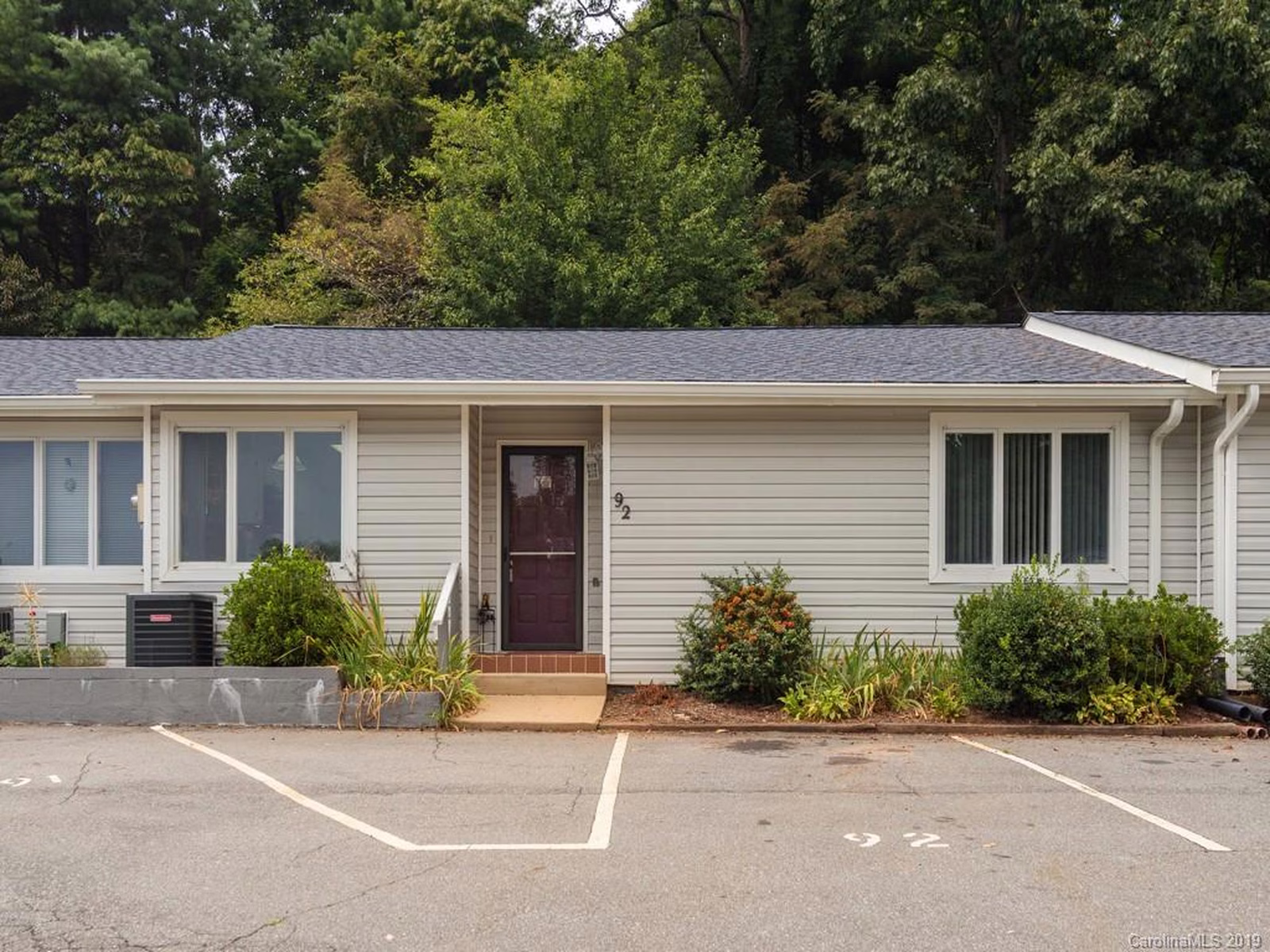 Property image 1 at 92 Hollybrook Drive, Asheville, NC 28803