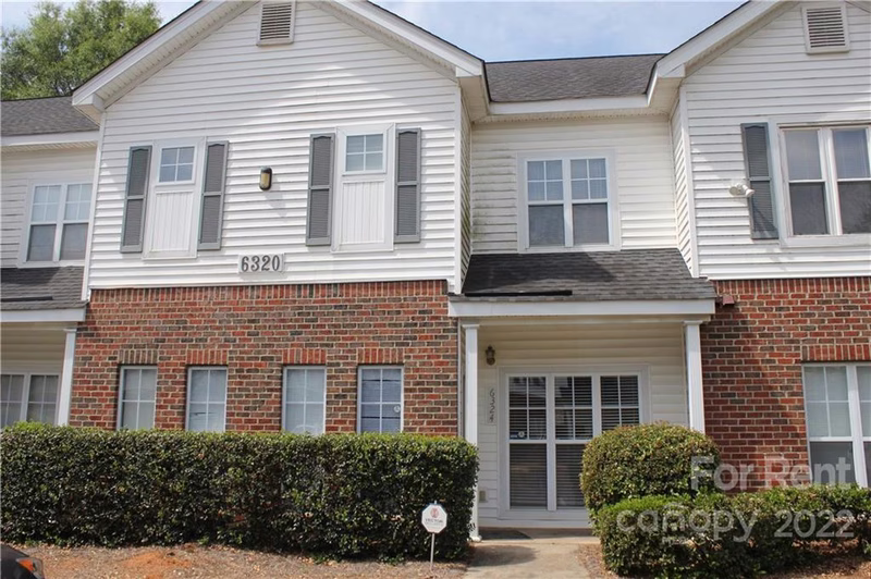 6324 Mallard View Lane