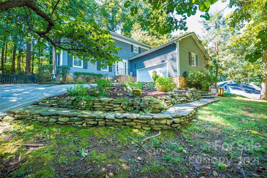Property image 5 of 246 Deerfield Street in Tremont Park, Lenoir, NC 28645