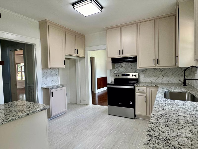 Property image 4 at 1201 Central Drive, Kannapolis, NC 28083