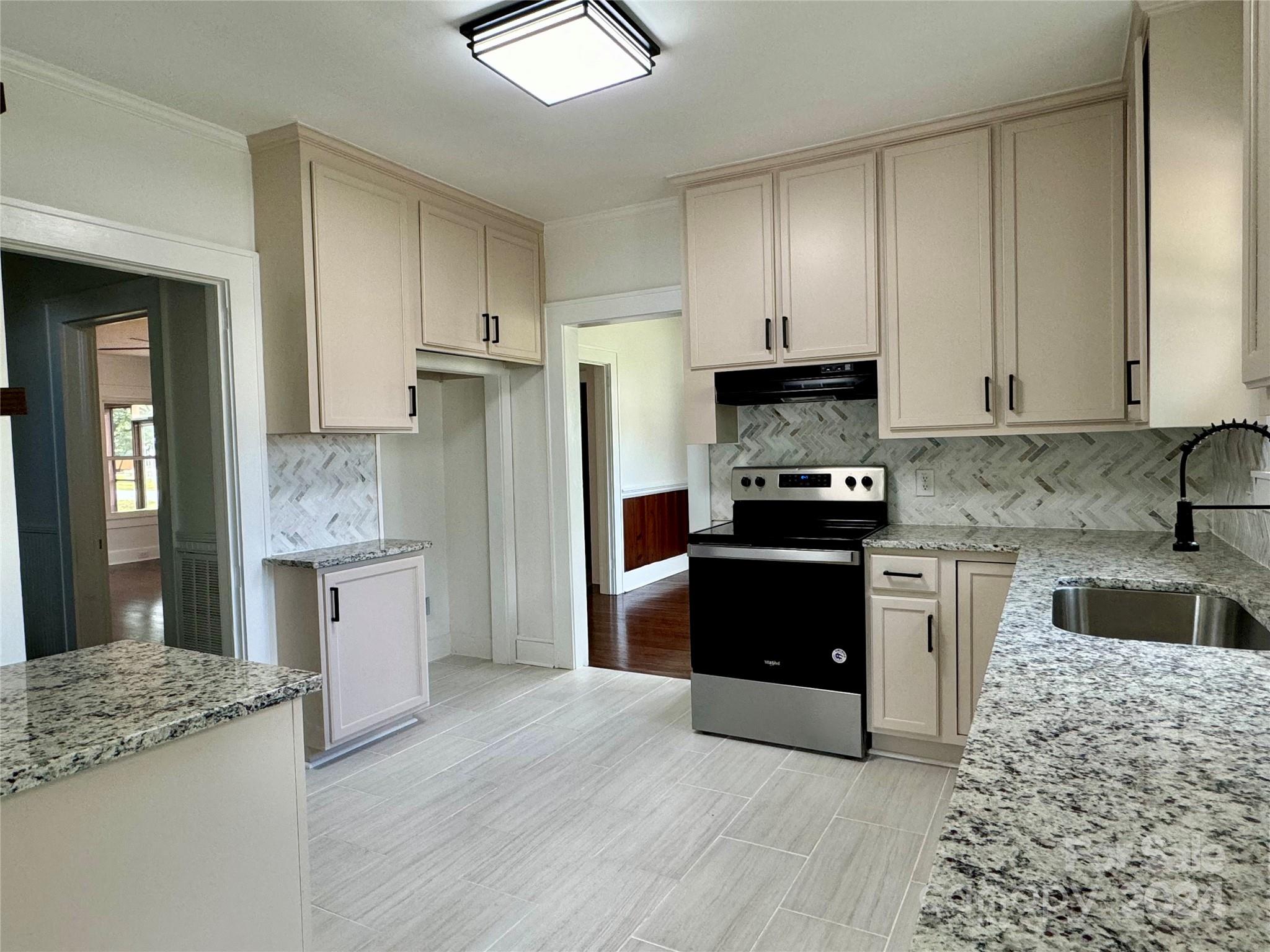Property image 4 of 1201 Central Drive in Jackson Park, Kannapolis, NC 28083