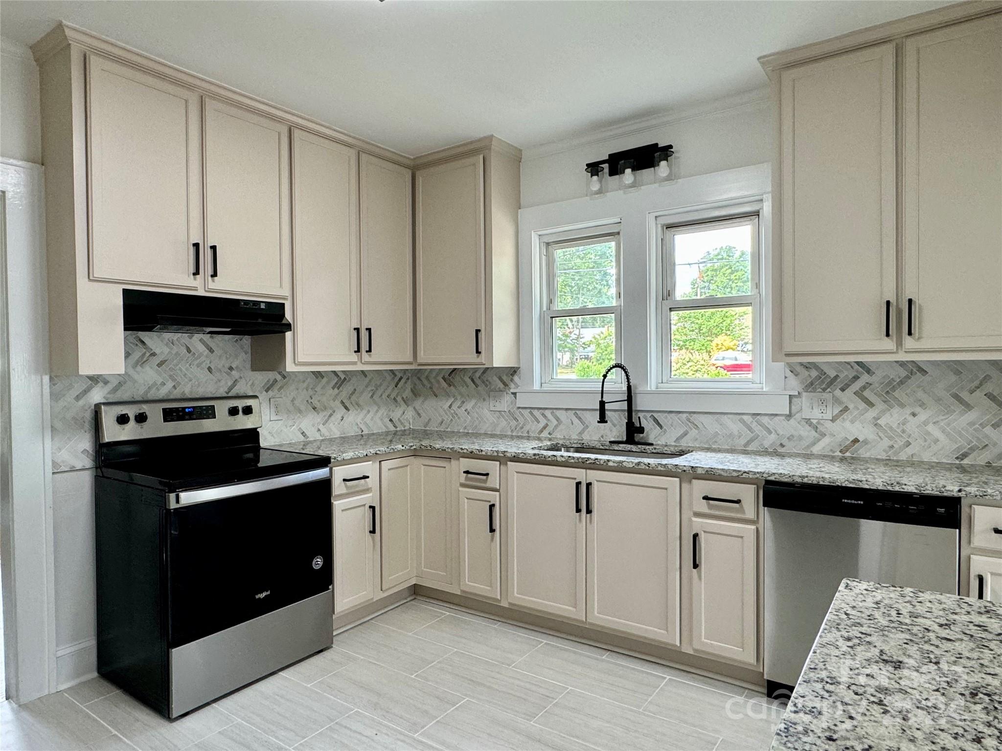 Property image 5 of 1201 Central Drive in Jackson Park, Kannapolis, NC 28083
