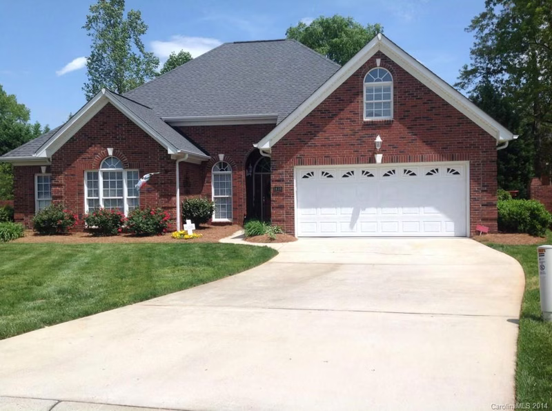 1639 Elkhart Circle