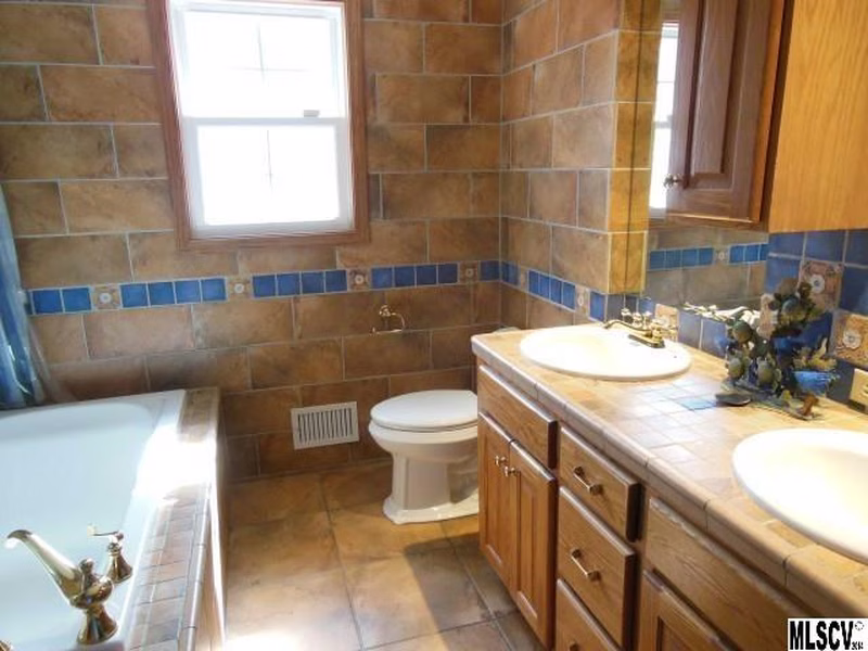 Property image 5 at 316 Tremont Circle, Lenoir, NC 28645
