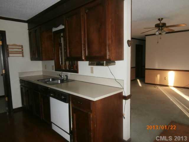 Property image 5 of 717 Elam Street in Robinson Heights, Gastonia, NC 28054