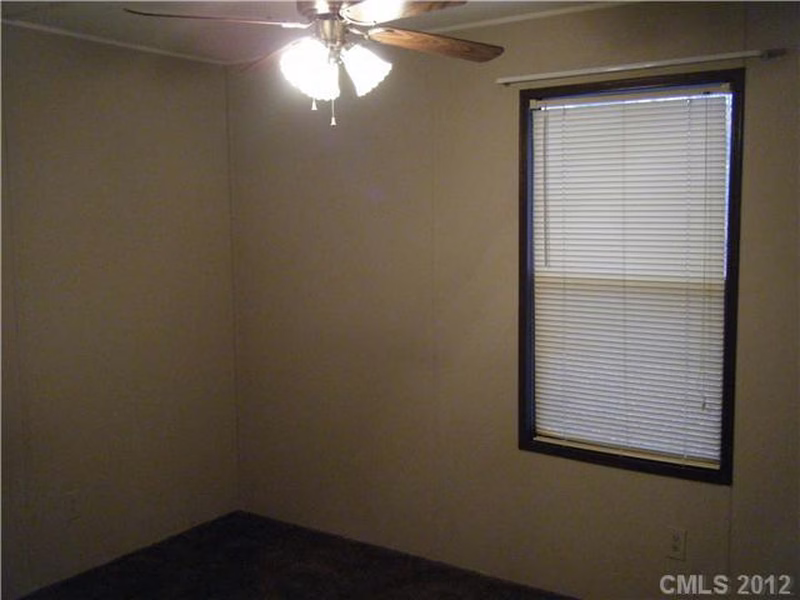 Property image 4 at 6698 Emerald Isle Drive, Sherrills Ford, NC 28673