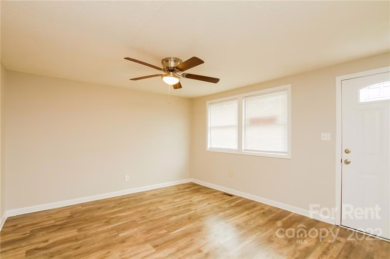 Property image 2 at 2106 Kennedy Drive, Statesville, NC 28677