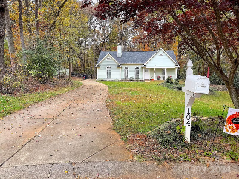Property image 2 at 104 Higgins Court, Huntersville, NC 28078